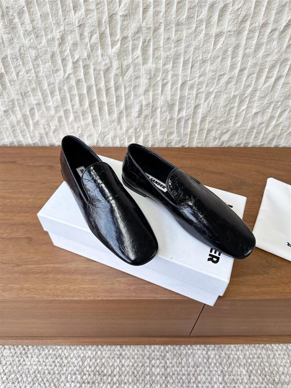 2025112717142040 320